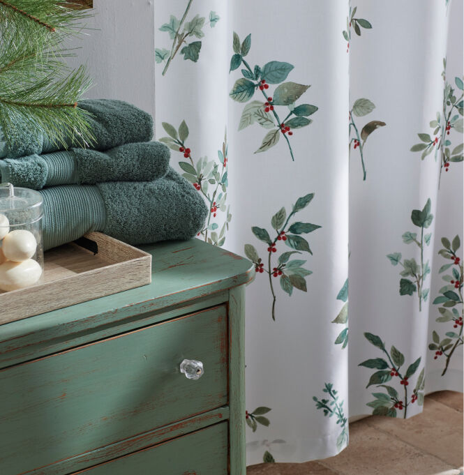 Image of holiday berry shower curtain Image of holiday berry shower curtain